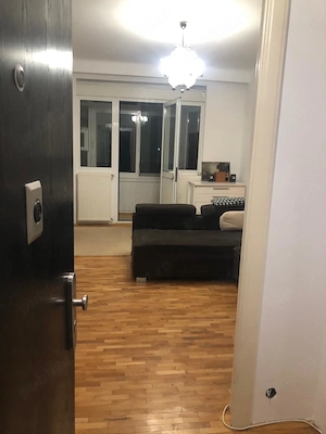 Garsoniera de închiriat București -Radisson  - imagine 3