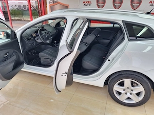 Renault megane, an 2014 11, motor 1.5diesel, 110cp, euro 5, rate fixe, avans 0%, livrare gratuita - imagine 18