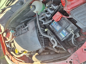 Renault Clio Campus 1.2 benzina usor avariat - imagine 9