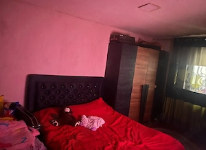 vând apartament 
