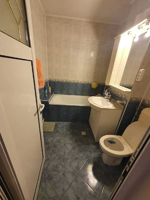 Vand apartament 2 camere  - imagine 4