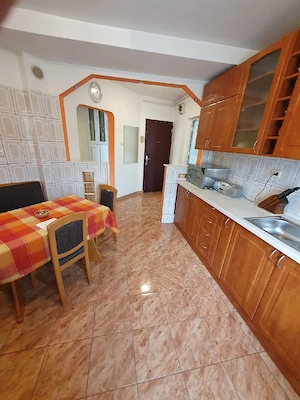 Vand apartament 2 camere  - imagine 5