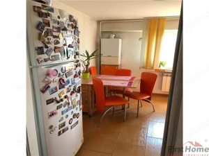 Apartament 3 camere, zona Centrala , etaj 4, renovat si mobilat - imagine 6