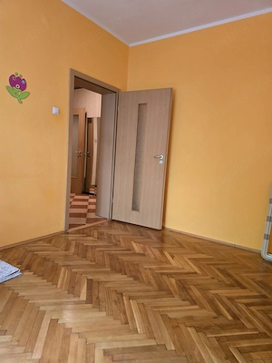 Apartament 3 camere decomandat parter foarte inalt bloc caramida aproape de Prefectura - imagine 7