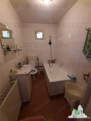 In exclusivitate Piata Veteranilor casa individuala  7 min de metrou - imagine 17