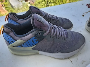 Nike Zoom Domination Blue mar 44, UK 9 (28 cm)
