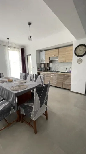 Apartament bloc nou, 72 mp, 2 dormitoare si living, parter, zona Nord  - imagine 2