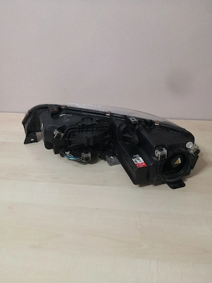 Far mazda 6 cu xenon - imagine 5