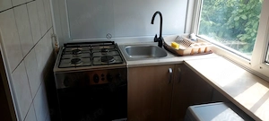 Închiriez apartament 2 camere Ploiești zona M Bravu