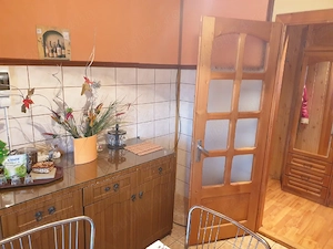 închiriez apartament 2 camere - imagine 3