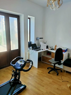 Proprietar   Vilă  S+P+2 în Km 5, Constanța | Structură Ultra-Solidă, Sistem Fotovoltaic 8.5kW - imagine 4