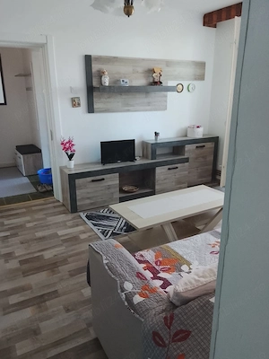 Inchiriez apartament cu 2 camere - imagine 3