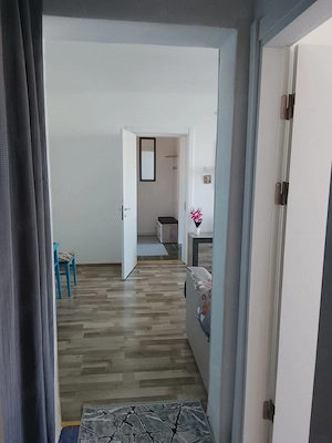 Inchiriez apartament cu 2 camere - imagine 2