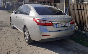 Vând Renault Latitude 2011 - imagine 2