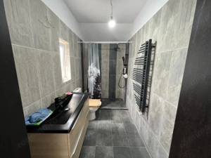 Casa spatioasa P+1 renovata disponibila pentru locuit imediat - imagine 4