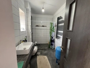 Casa spatioasa P+1 renovata disponibila pentru locuit imediat - imagine 15