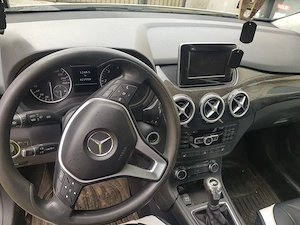 Mercedes Benz B 180 EUR 5 - imagine 10