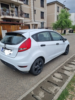 Ford Fiesta  - imagine 4