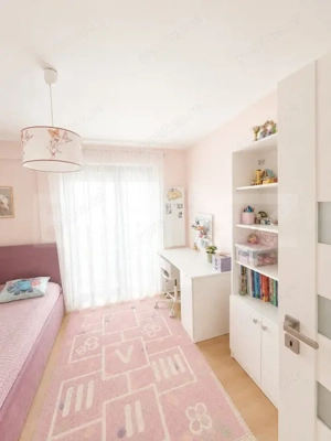 Apartament premium cu 4 camere, terasă de 30 mp și parcare inclusă - imagine 8