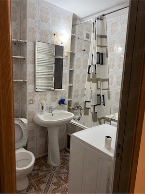 Proprietar inchiriez garsoniera cf 1 - imagine 3