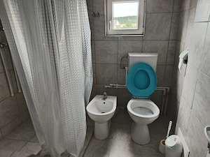Închiriez apartament  - imagine 5