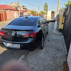 Opel astra J 2017 1.6 benzina și gpl  - imagine 5
