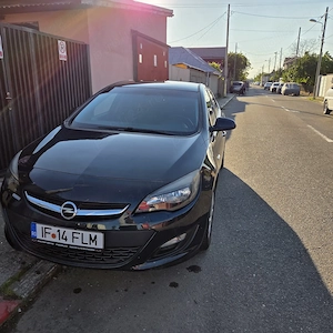 Opel astra J 2017 1.6 benzina și gpl  - imagine 3