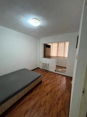 Apartament 2 cam de inchiriat Cantemir Parter - imagine 3