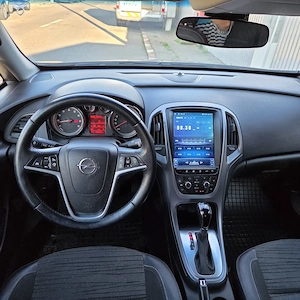 Opel astra J 2017 1.6 benzina și gpl  - imagine 9