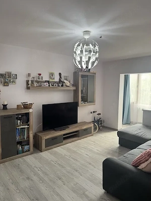 Apartament 3 camere cu centrala etajul 2 in zona Bucovina  - imagine 3