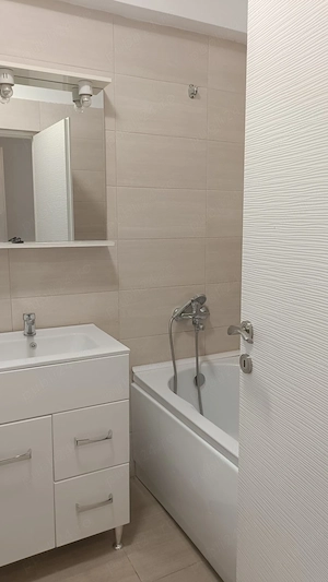 Apartament 2 camere   Bulevardul Dem Radulescu   Etaj 3   - imagine 5