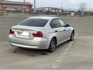 BMW e90 320 manuala 2005 - imagine 2