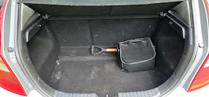 Hyundai i30 1.4 Benzină (2008)   Aer Condiționat   USB   Km Reali - imagine 8
