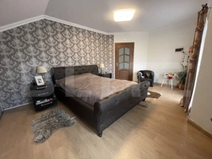 Casa de vanzare 5 camere, terasa inchisa, garaj curte amenajata  - imagine 2