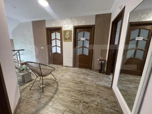 Casa de vanzare 5 camere, terasa inchisa, garaj curte amenajata  - imagine 8