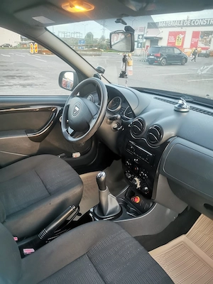 Vând Dacia Duster 4x2 - imagine 4
