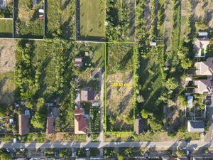 Teren intravilan în vatra satului – 2.840 mp Comision 0