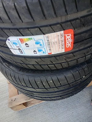 2 anvelope vara 285/35 zr19  - imagine 5