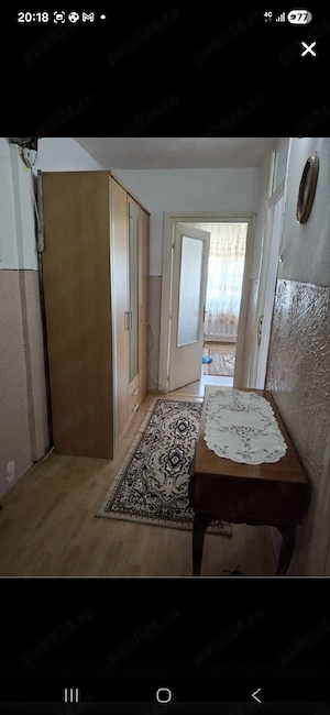 Zona KM 4-5  Apartament 2 Camere Decomandat - imagine 2