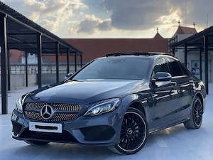 Mercedes-Benz C220d W205   FULL EXTRA   Panoramic   Burmester   Distronic 