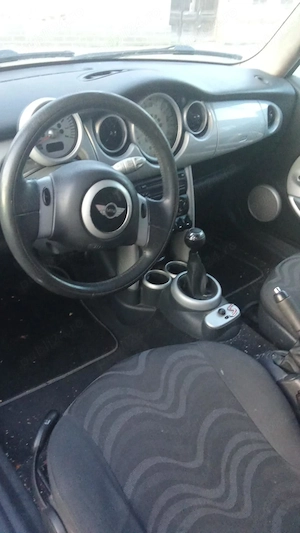 Vind urgent mini cooper an 2002 preț neg  - imagine 2