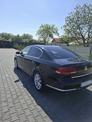 Volkswagen Passat B7 Sedan 2.0 TDI DSG   an 2013 - imagine 4