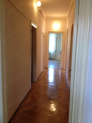 Ofer spre inchiriere apartament 3 cam in vila Domenii Casin - imagine 8