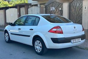 Renault Megane || Sedan - Unic Proprietar - 60.000 km - imagine 2