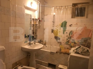Apartament 4 camere , 117mp , cu pivnița și garaj , zona semicentrală  - imagine 7