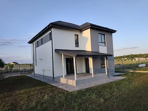 FARA COMISION casa eleganta 4 CAMERE 3 bai 2 placi cu incalzire pardoseala la cheie merita vazuta - imagine 3