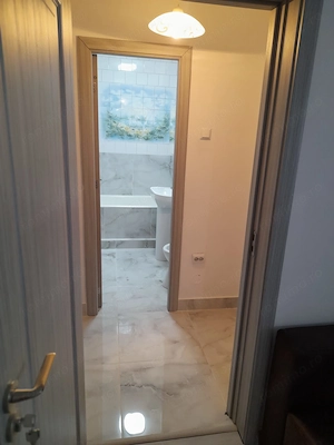 Apartament 3 camere Tineretului langa parc si metrou. - imagine 11