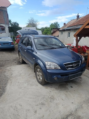dezembrez kia 2.5 disel  - imagine 3