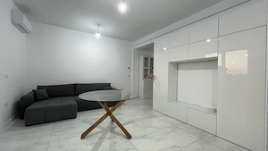 Proprietar Inchiriez apartament decomandat Braytim