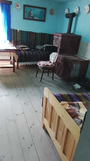Vând casa zona liniștită  - imagine 4
